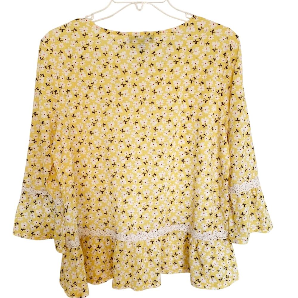 Melissa Page Yellow Daisy Print Boho Top Petite Medium - Picture 3 of 5